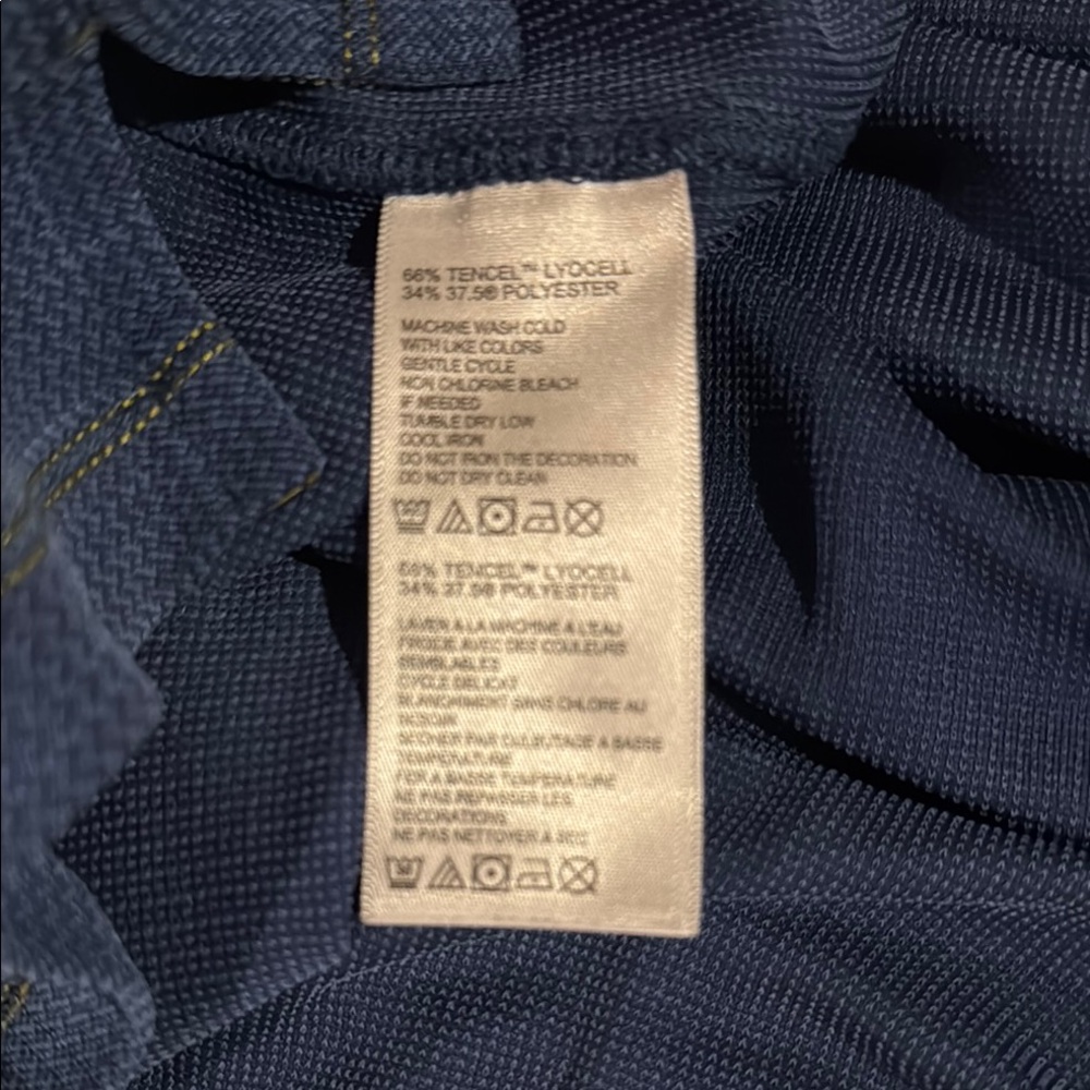 Tommy Bahama IslandZone Blue Tee - Picture 4 of 4